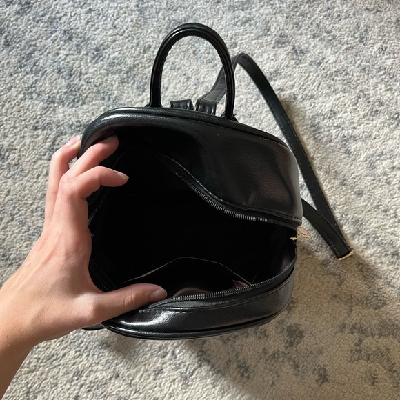 Small Black Backpack - Picture 4 of 6